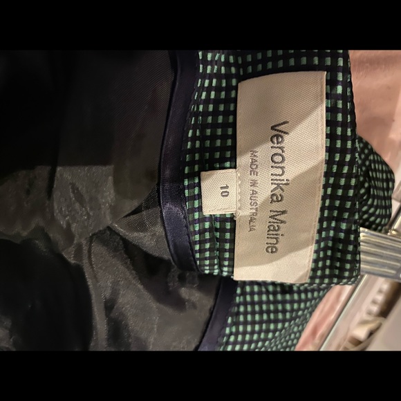 Green and black polka dot knee length A line skirt - Picture 4 of 5